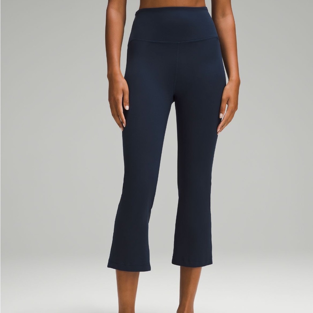COPY - Lululemon align groove flares cropped size 8 black